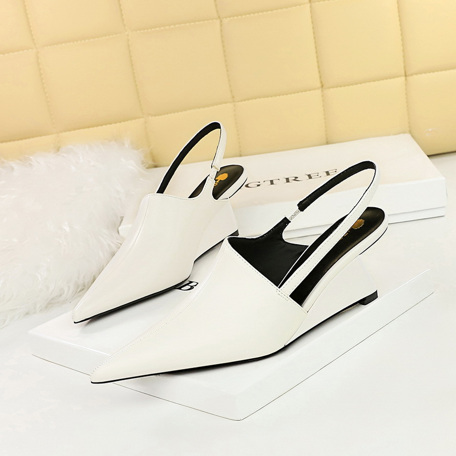 Closed toe shoes hollow back strap sandals high heels 17