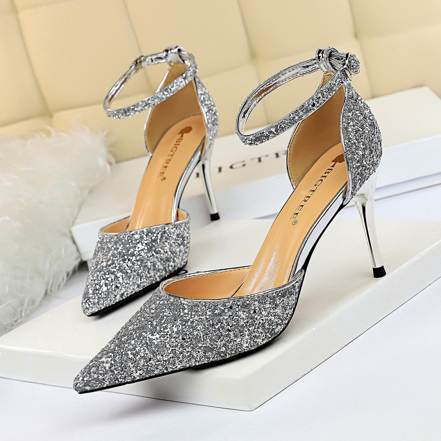 Metal stiletto heel sequined hollow sandals 47 02
