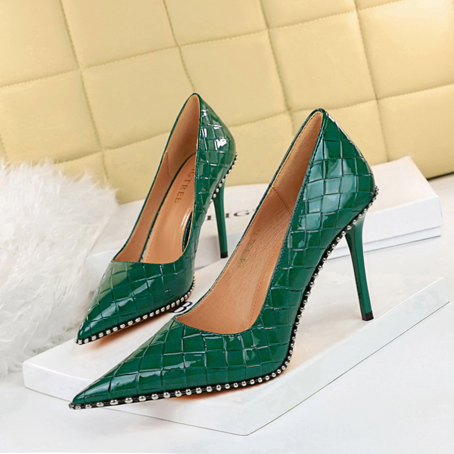 Retro high heels ultra high heel shallow chain shoes 4
